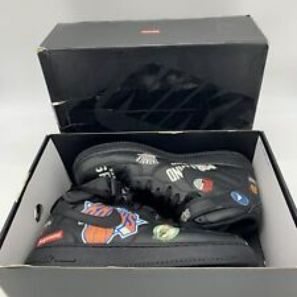 ?ICONIC? Nike Air Force 1 Mid Supreme NBA Black main image 7
